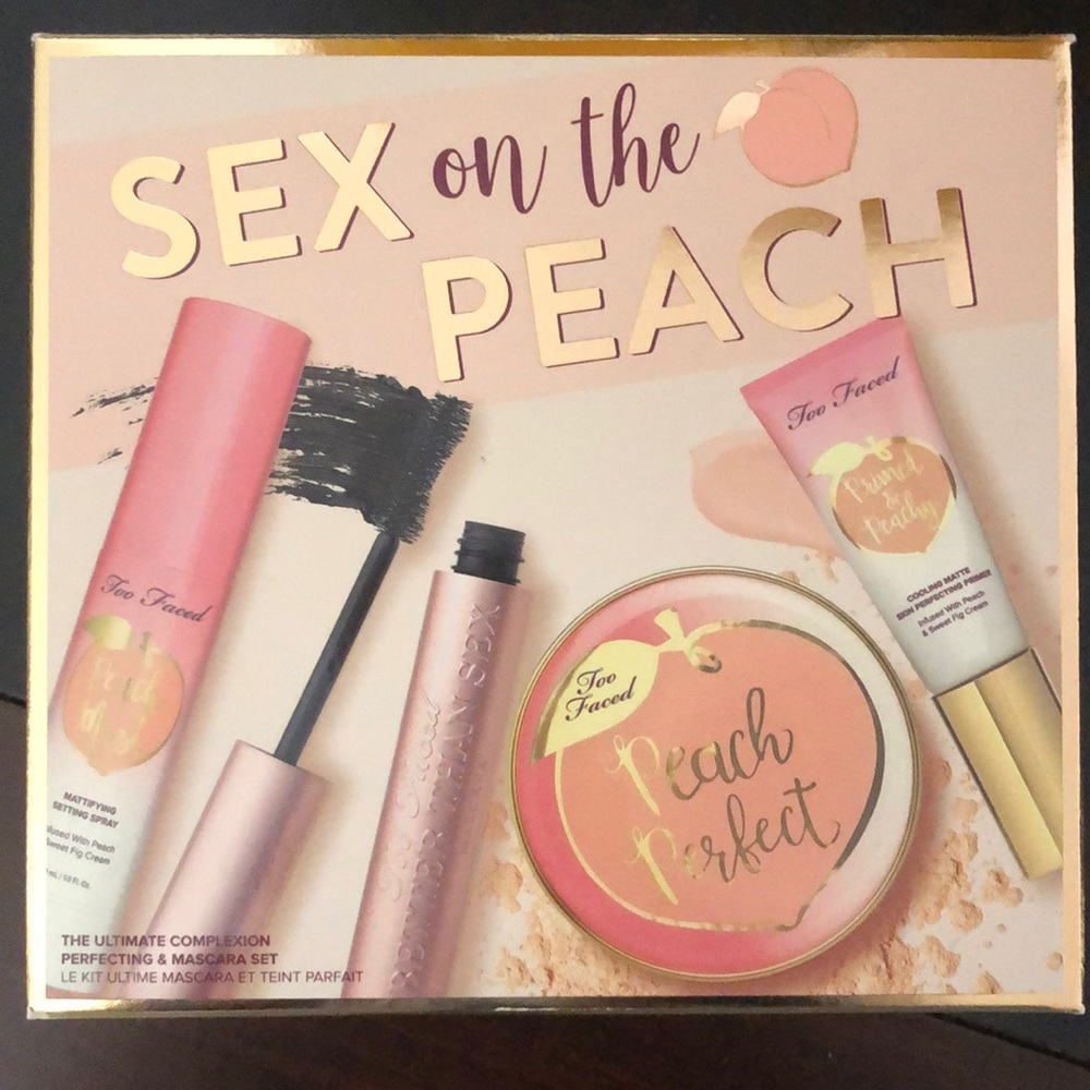 TOO FACED SEX ON THE PEACH SET (NEW UNOPENED 100% AUTHENTIC)